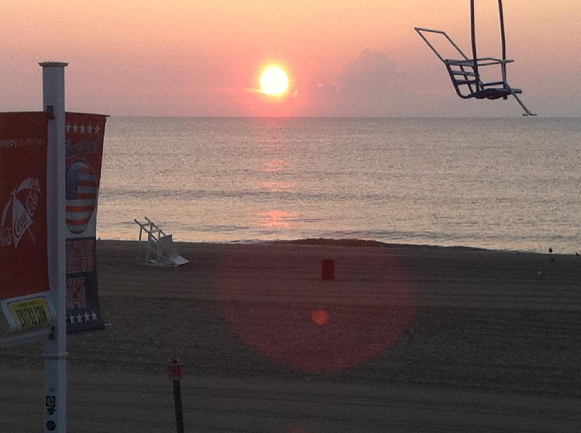 Aztec Ocean Resort Seaside Heights Exterior photo